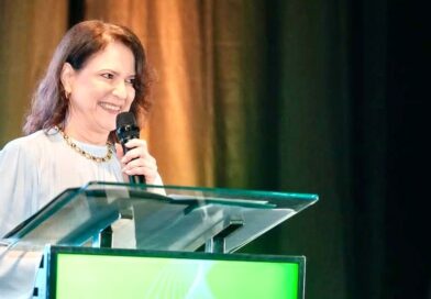 Michelle Sabaini assume Presidência da ADEL com ampla bagagem técnica e visão estratégica
