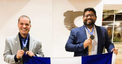 Vereadores de Linhares conquistam prêmio nacional com projetos inovadores e sociais em Brasília