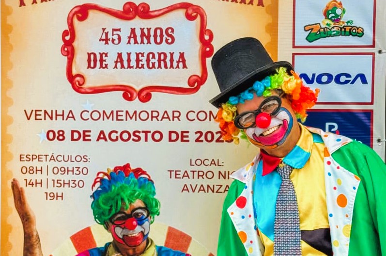 Palhaço Risadinha celebra 45 anos de história nesta sexta-feira (8) no Centro Cultural Nice Avanza