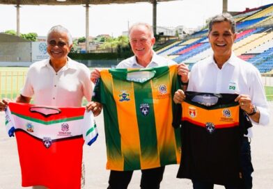 Governo do Estado realiza cerimônia de entrega de uniformes da Copa Sesport