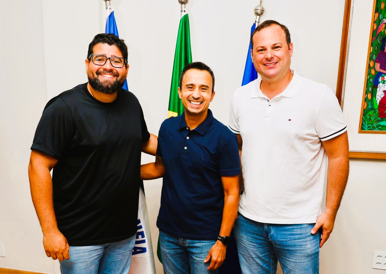 Parceria entre Roninho e deputado Victor garante recursos para Rodeio e Jesus Vida Verão no aniversário de Linhares