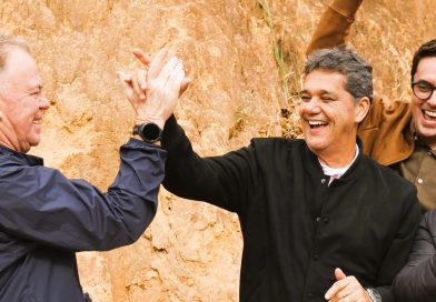 Governador Ricardo chega a 41% e vence em todos os cenários de 1º e 2º turnos